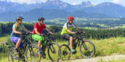 Activities in and around the hotel – E-bikes